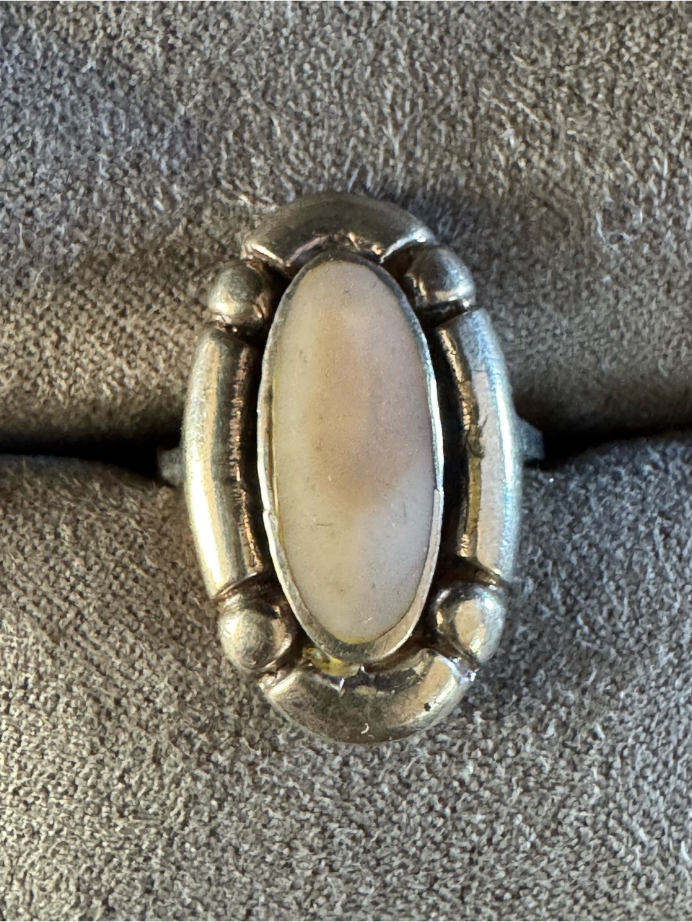 Sterling Silver Mother of Pearl Statement Ring Size 6 – 925 Oval MOP